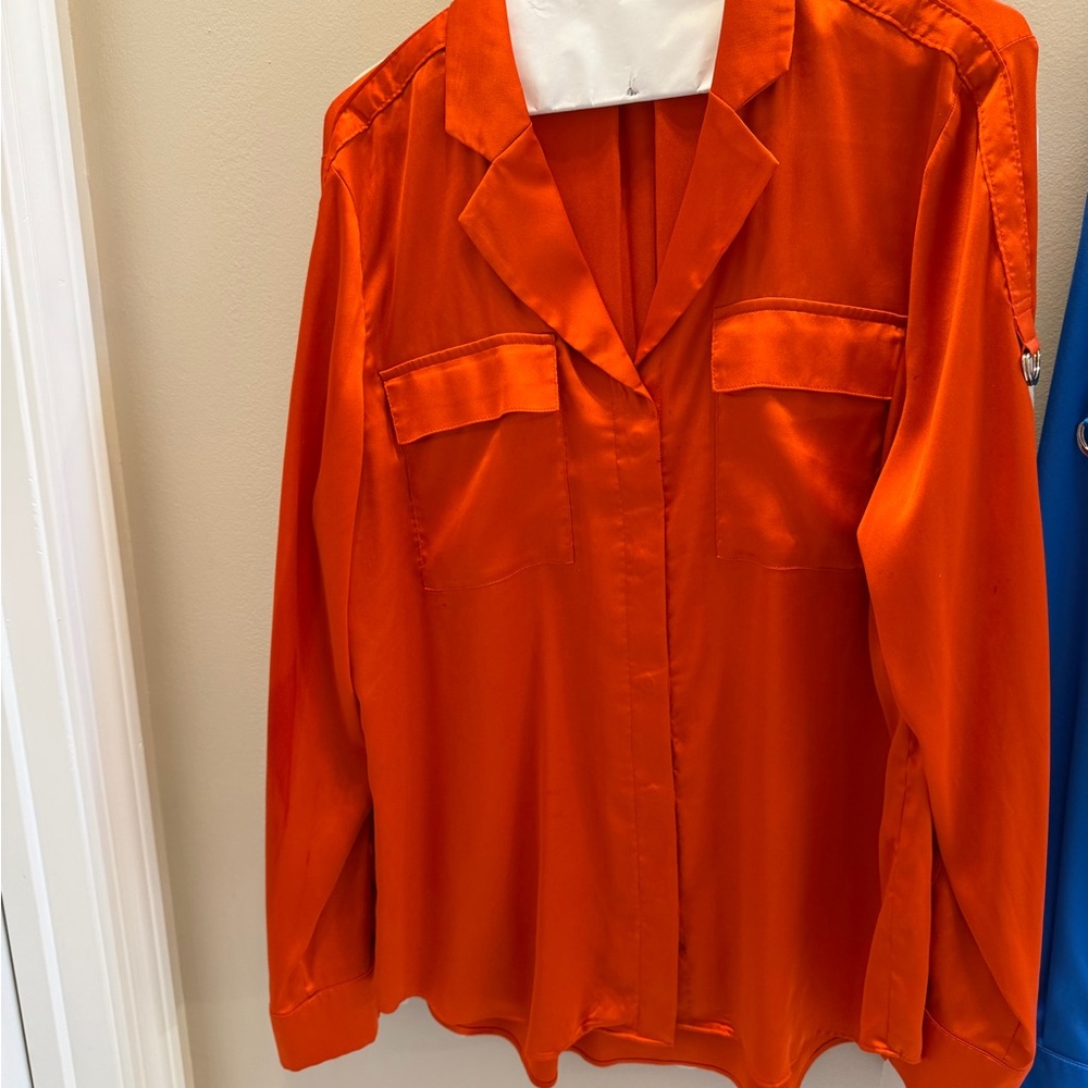 WHBM Button Up Shirts - Picture 4 of 13
